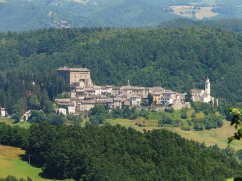 10 Maggio 2025 - da Borgotaro a Bedonia - Verso il Monte Penna sulle tracce di Giovanni Mariotti